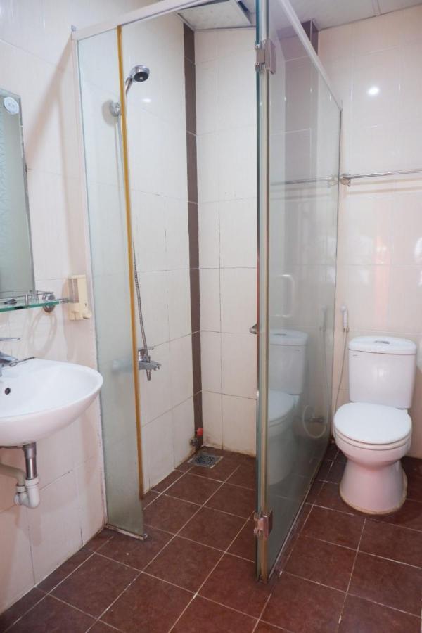 Reddoorz Tuan Viet Hotel Dinh Tien Hoang Ho Si Minh-város Kültér fotó