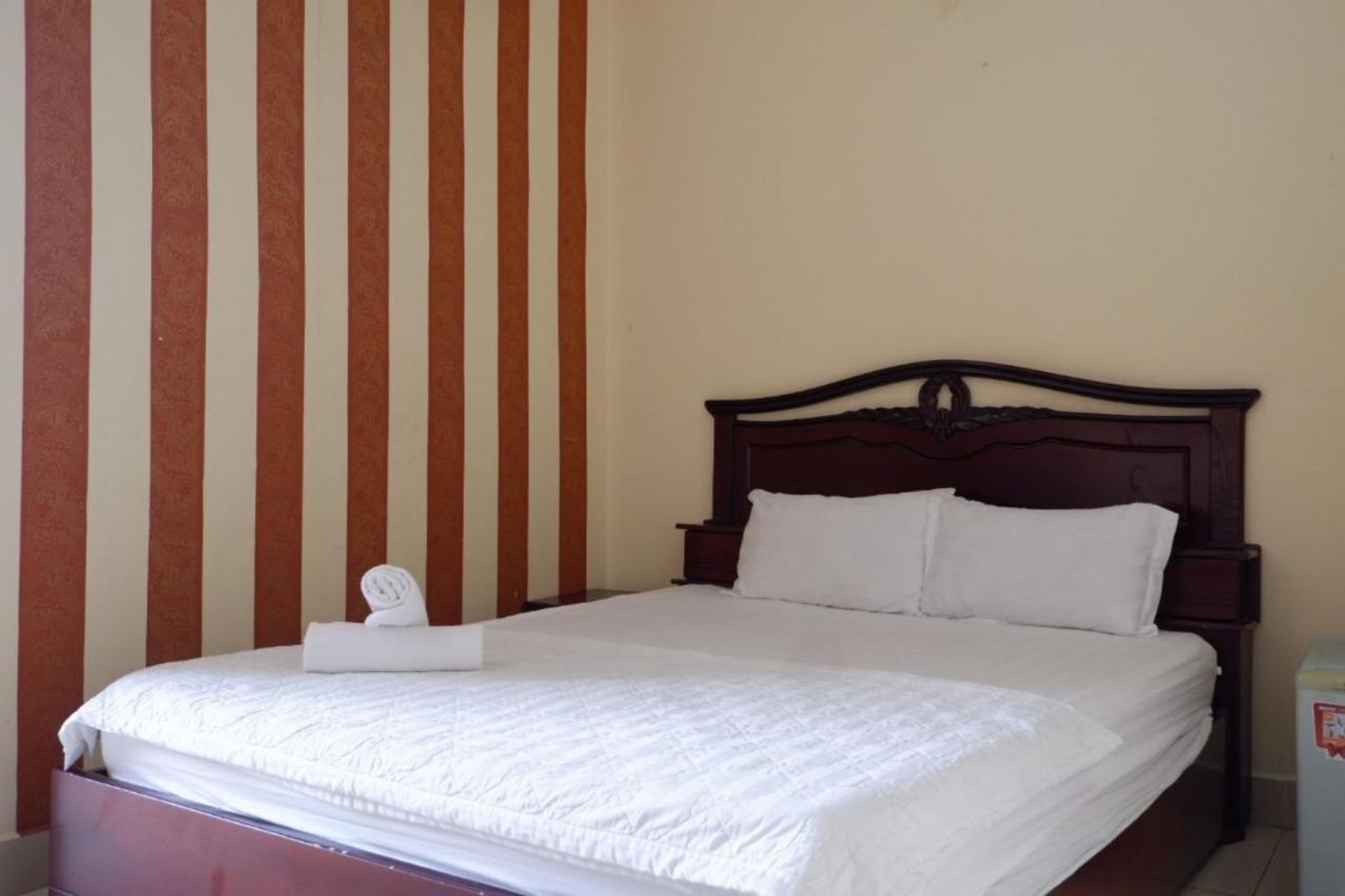 Reddoorz Tuan Viet Hotel Dinh Tien Hoang Ho Si Minh-város Kültér fotó