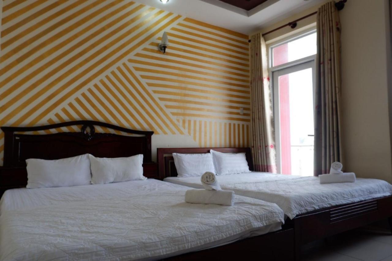 Reddoorz Tuan Viet Hotel Dinh Tien Hoang Ho Si Minh-város Kültér fotó